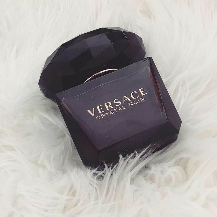 Versace Crystal Noir Eau de Parfum 90ml – عطر نسائي فاخر